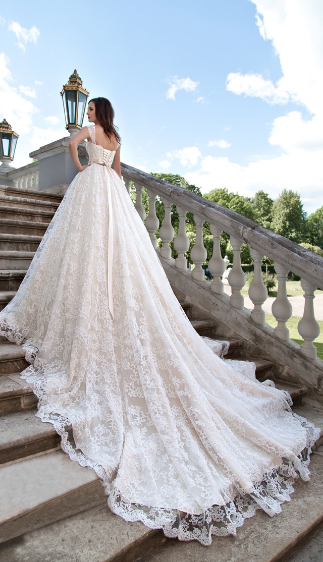 Bridal company Clearance